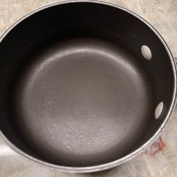 Calphalon Saucepan Simply Calphalon 1 Quart Nonstick with Lid - Picture 3 of 5